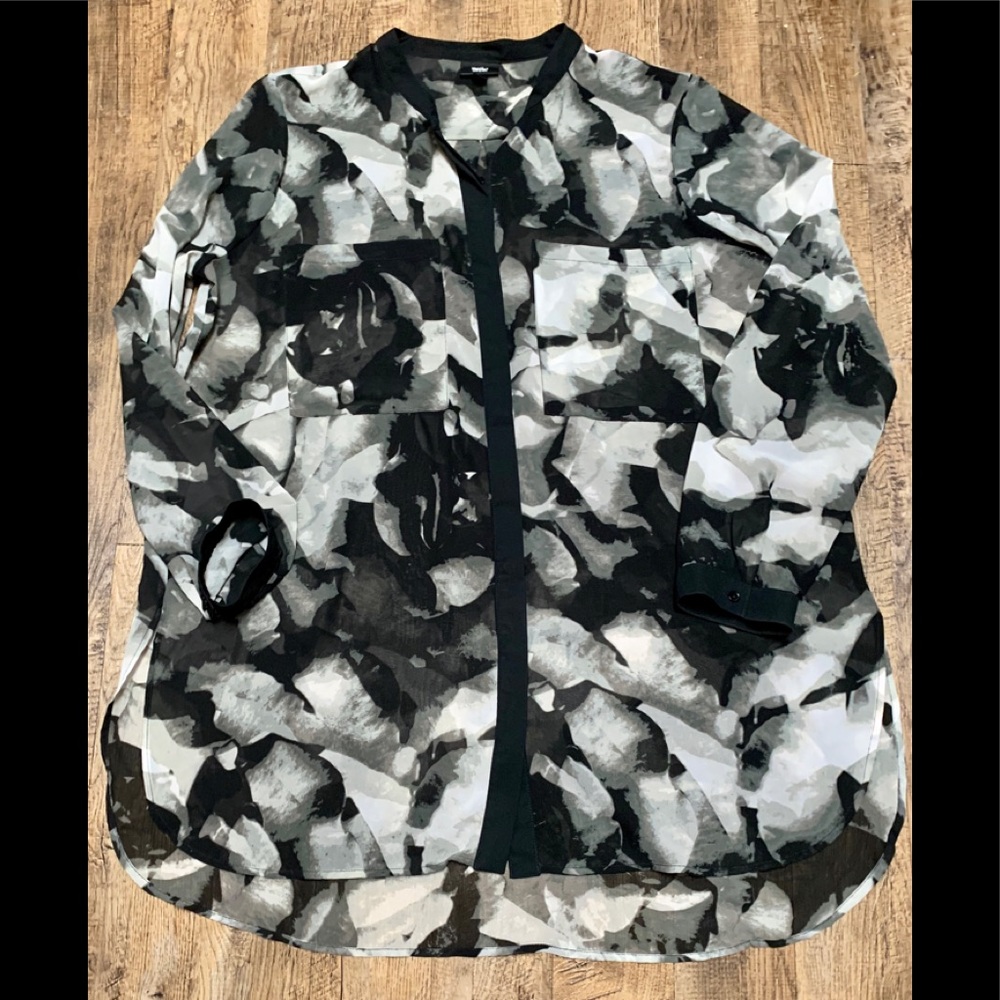 Mossimo NWOT Semi Sheer LS button Down Collar 2XL